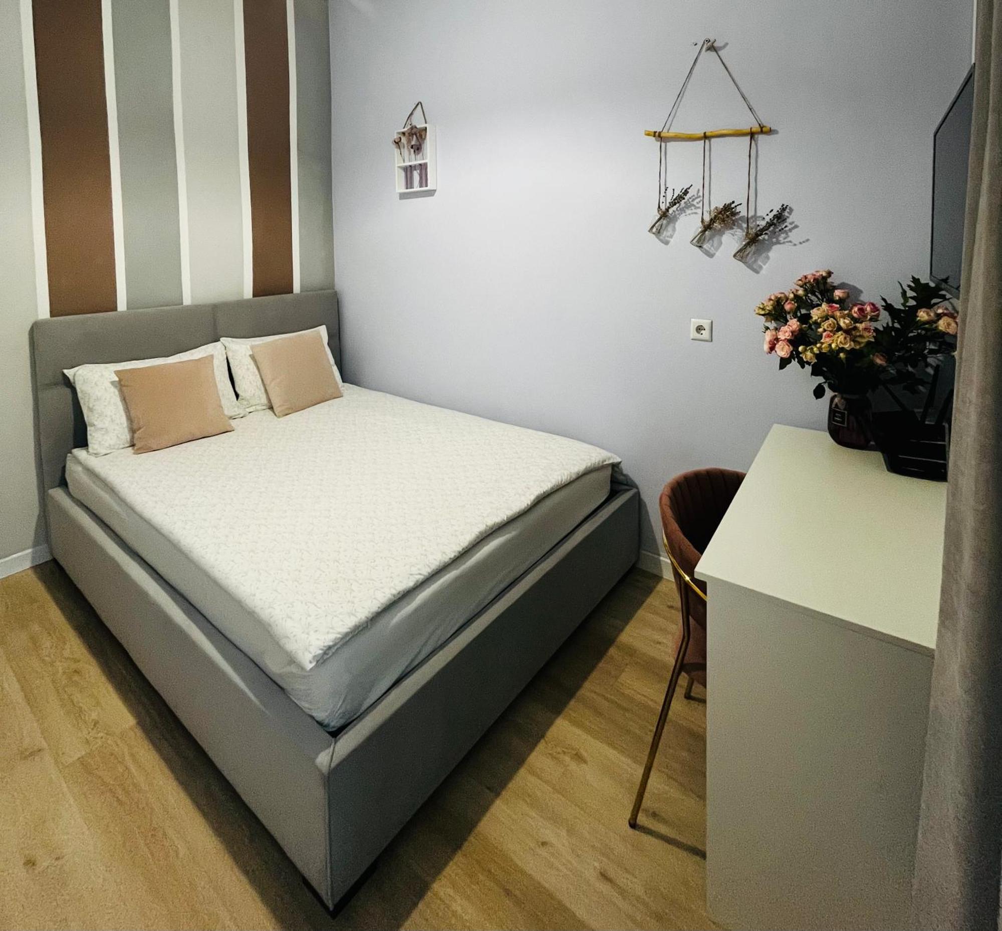 Iren Smart Apartment リヴィウ エクステリア 写真